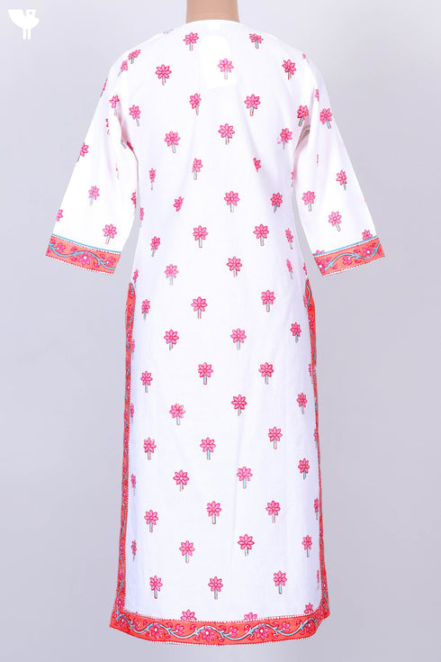 Cambric Cotton Kurta With Kota DoriaDupatta In Floral Block Print
