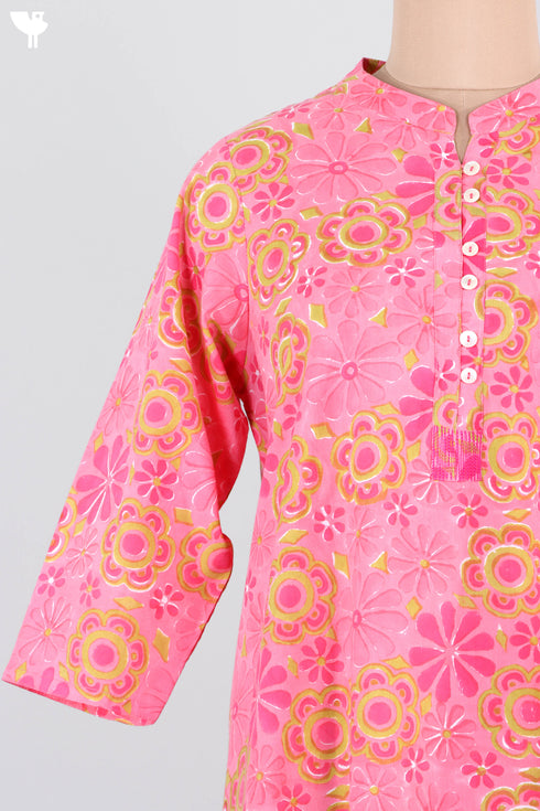 Cambric Cotton Kurta With Kota Dupatta In Floral Block Print