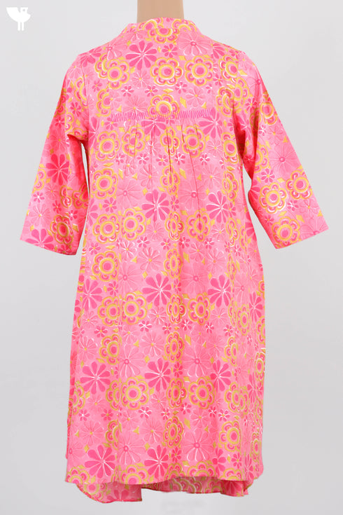 Cambric Cotton Kurta With Kota Dupatta In Floral Block Print