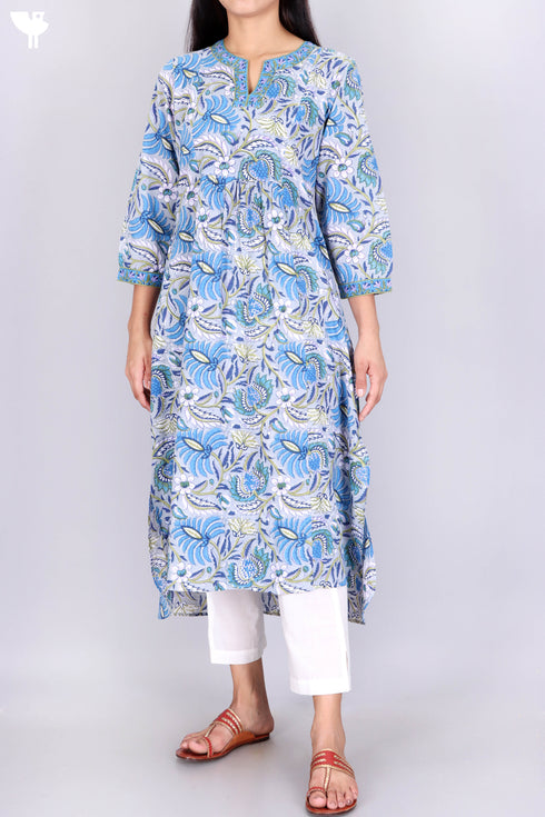 Cambric Cotton Kurta With Kota Dupatta In Floral Block Print