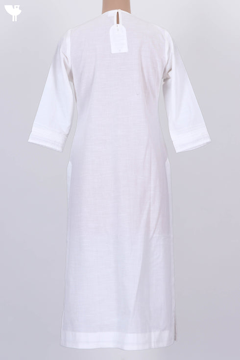 Slub Cotton Kurta With Mulmul Dupatta In Floral Embroidery