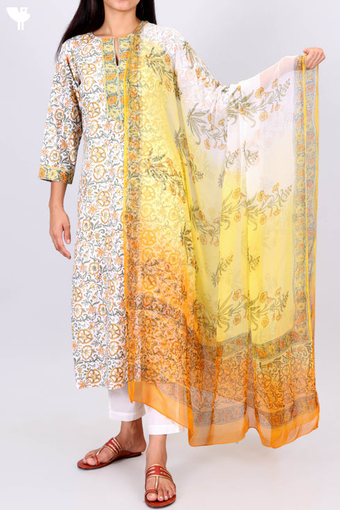 Bizzy Lizzy Kurta With Chiffon Dupatta in Floral Block Print