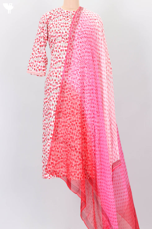 Bizzy Lizzy Kurta With Chiffon Dupatta in Floral Block Print