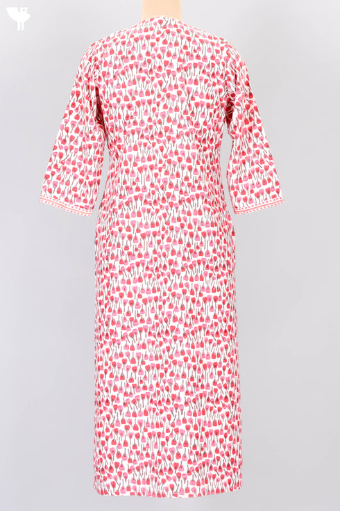 Bizzy Lizzy Kurta With Chiffon Dupatta in Floral Block Print