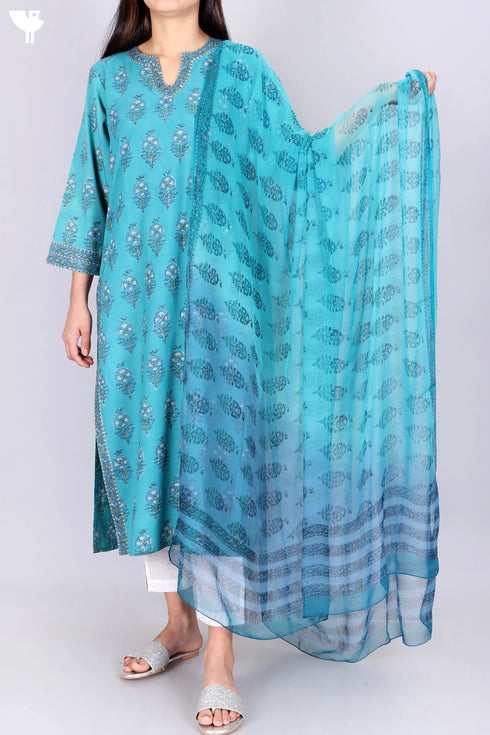 Bizzy Lizzy Kurta With Chiffon Dupatta in Floral Block Print