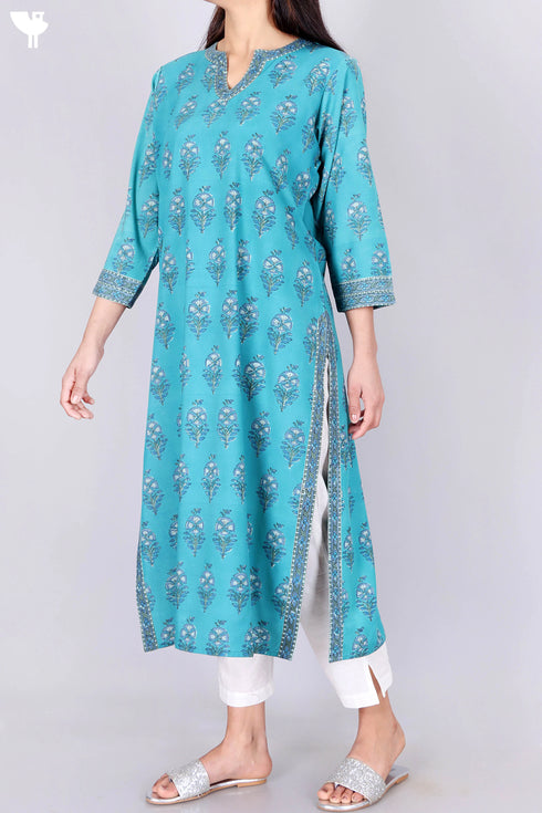 Bizzy Lizzy Kurta With Chiffon Dupatta in Floral Block Print