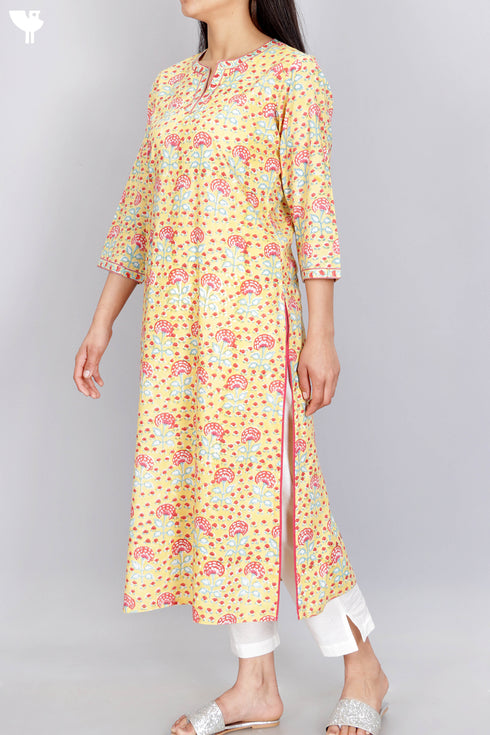 Bizzy Lizzy Kurta With Chiffon Dupatta in Block Print