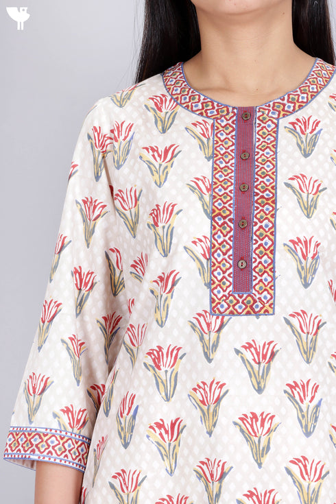 Bizzy Lizzy Kurta With Chiffon Dupatta in Assorted Block Print