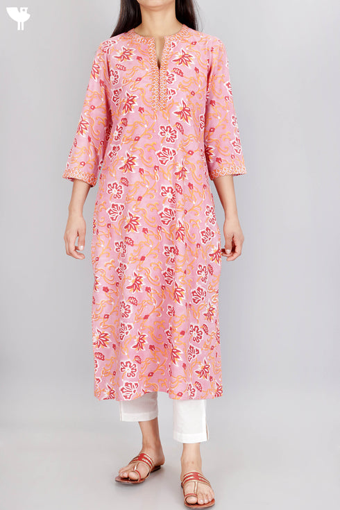 Bizzy Lizzy Kurta With Chiffon Dupatta In FloralBlock Print