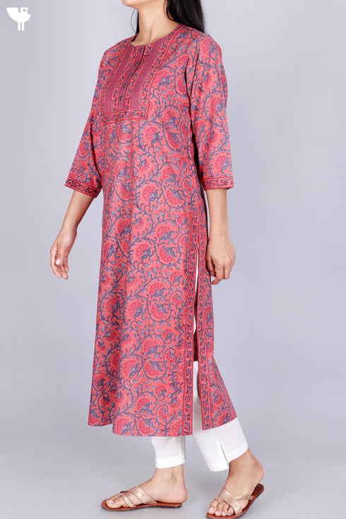 Bizzy Lizzy Kurta With Chiffon Dupatta in Graphic Block Print