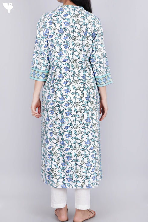 Bizzy Lizzy Kurta With Chiffon Dupatta in AssortedBlock Print