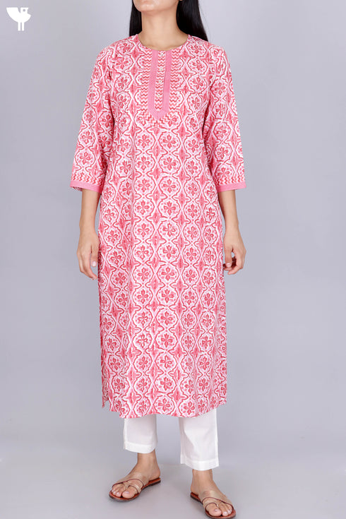 Bizzy Lizzy Kurta With Chiffon Dupatta in Graphic Block Print