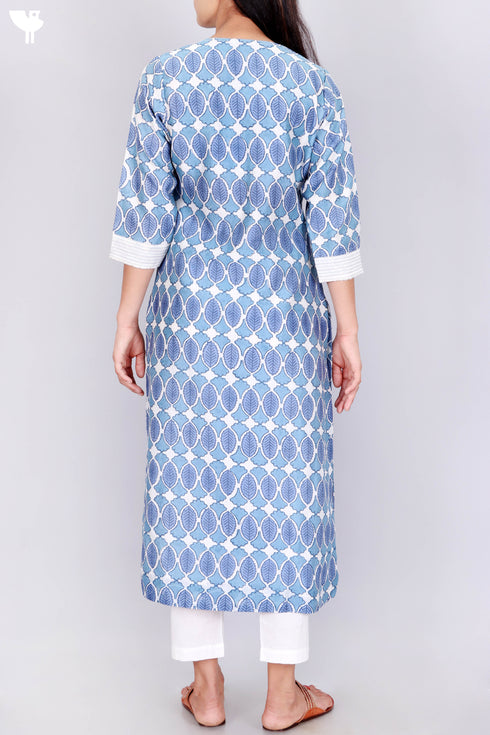 Chanderi Silk Kurta Dupatta Set In Graphic Block Print