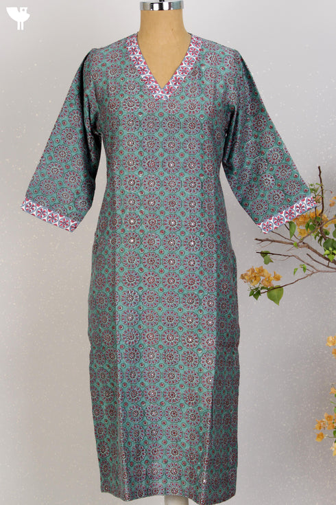 Chanderi Silk Kurta And Dupatta Set In Graphic Block Print