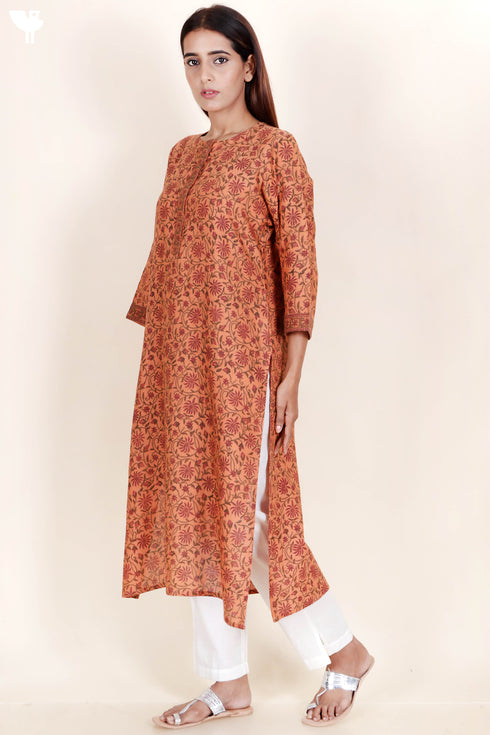 Bhagalpur Kurta With Chiffon Dupatta In Block Print