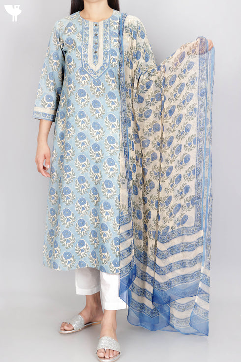 Terry Voile Kurta With Chiffon Dupatta In Floral Block Print