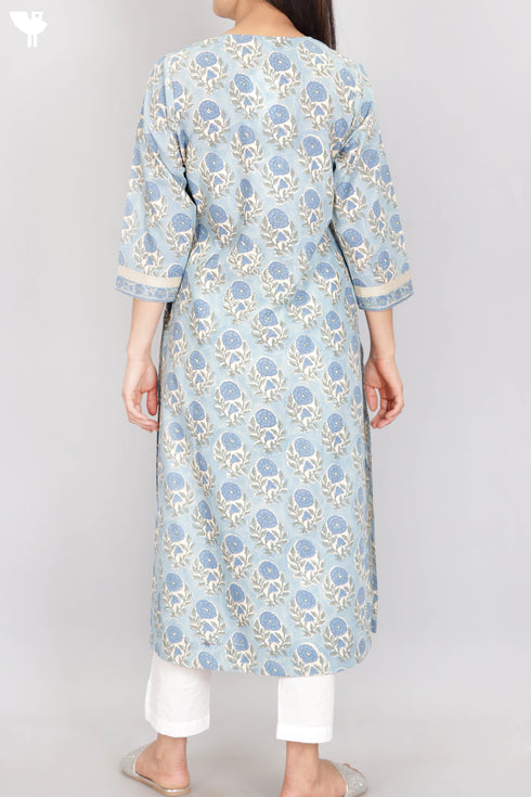 Terry Voile Kurta With Chiffon Dupatta In Floral Block Print