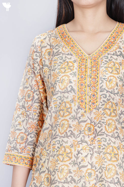 Terry Voile Kurta With Chiffon Dupatta In Floral Block Print