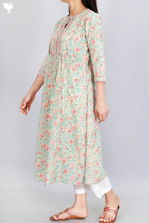 Terry Voile Kurta With Chiffon Dupatta In Floral Block Print