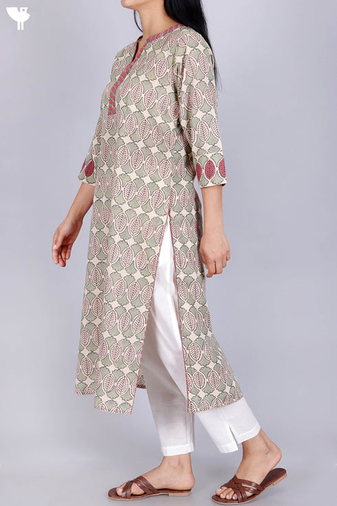 Terry Voile Kurta With Chiffon Dupatta In Graphic Block Print