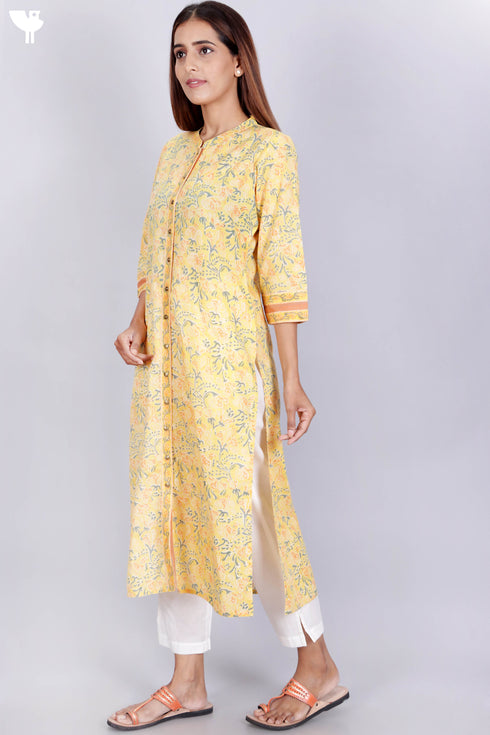 Terry Voile Kurta With Chiffon Dupatta In Floral Block Print