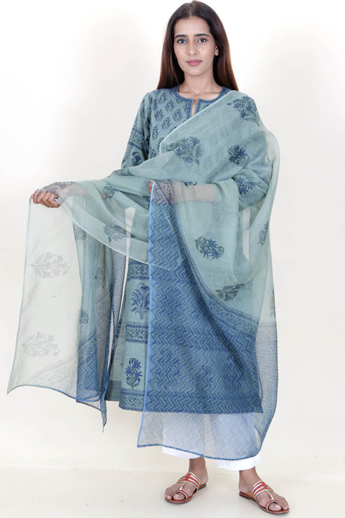 Khaadi Kurta With Kota Doria Dupatta in Floral Block Print