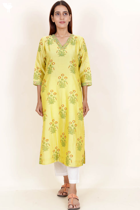 Chanderi Silk Kurta And Dupatta Set With Gota Patti Embroidery