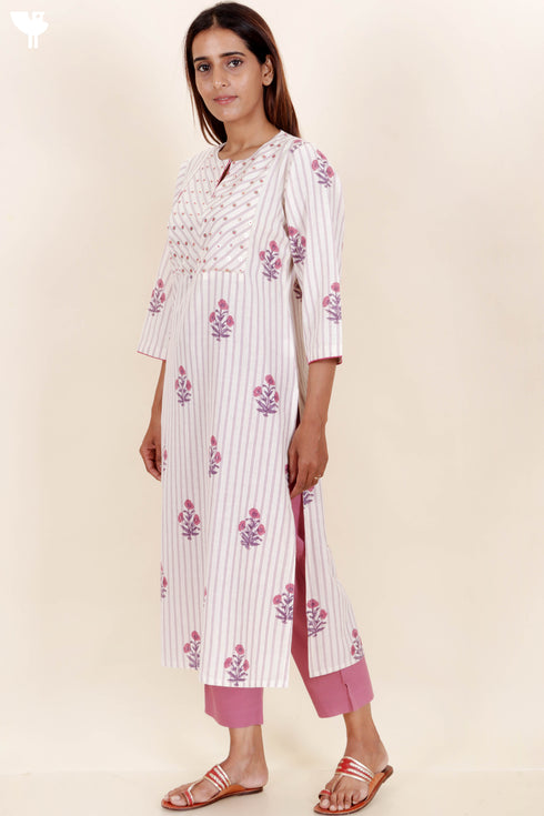 Khaadi Kurta With Kota Doria Dupattain Floral Block Print