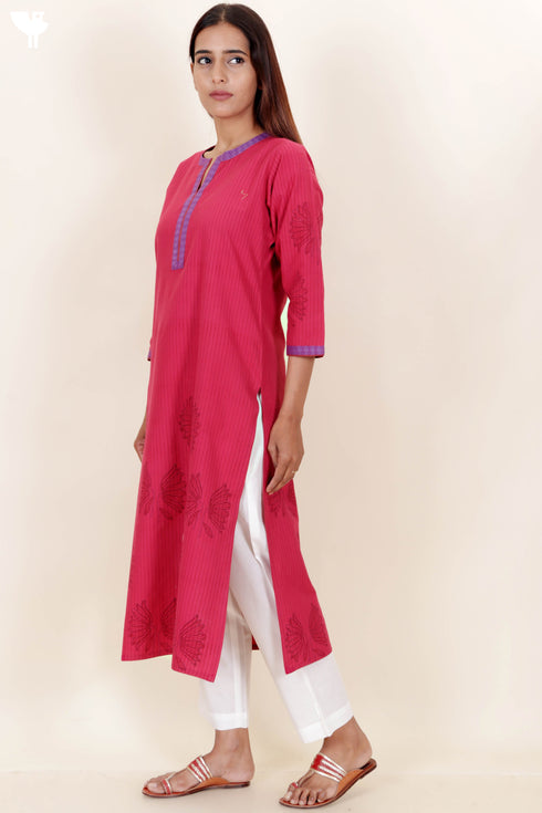 Mangalgiri Cotton Kurta with Kota Doria Dupatta In Block Print