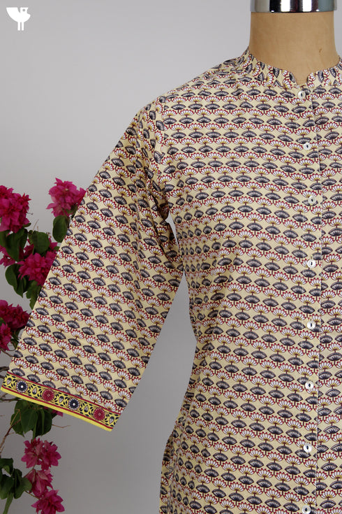 Cotton Cambric Kurta in Hand Screen Print
