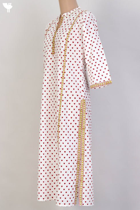 Cambric Cotton Paneled KurtaIn Graphic Block Print