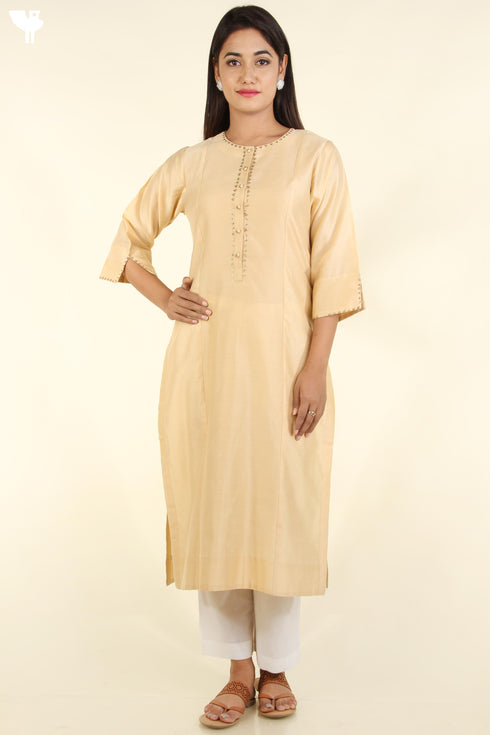 Chanderi Silk Kurta In Sandy Beige