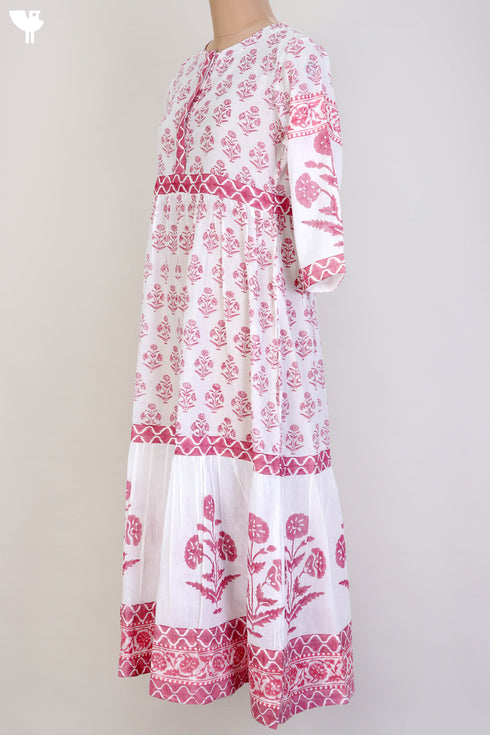 Mulmul Cotton Dress With Pleats In Floral Print