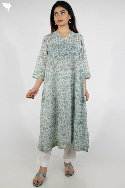 Mul Mul Cotton Dress With Panels In Graphic Block Print