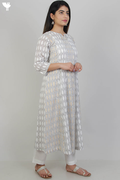 Mul Mul Cotton Dress With Panels In Graphic Block Print