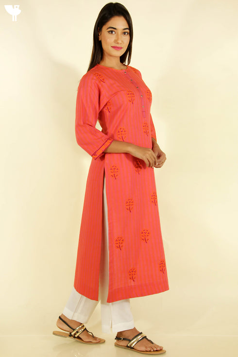 Khaadi Cotton Kurta With Chikankari Embroidery