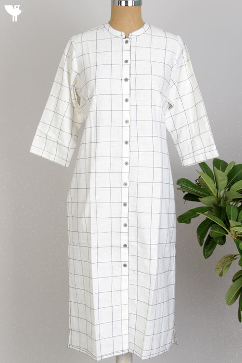 Khaadi Cotton Tunic With a Checkered Pattern