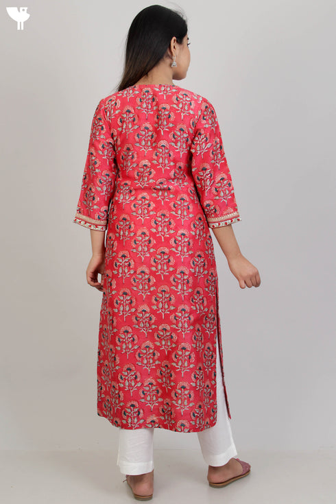 Chanderi Silk Kurta With Golden Lace In Floral Block Print