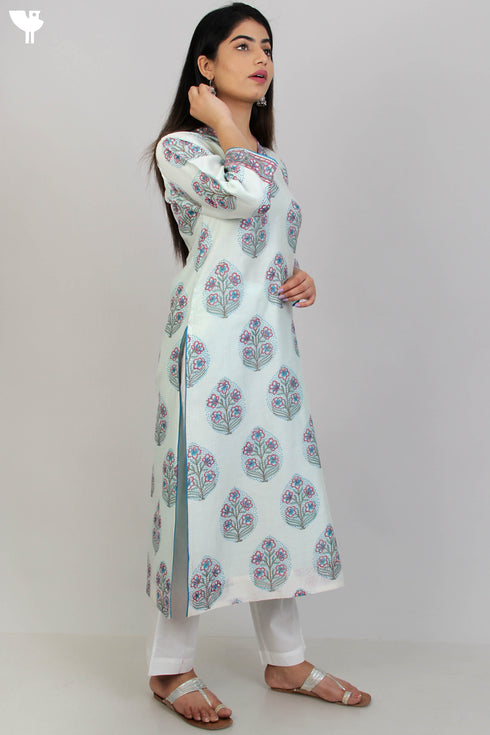 Chanderi Silk Kurta In Floral Block Print