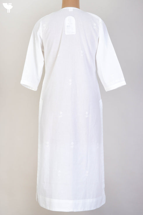 Cambric Cotton KurtaWith Chikankari Embroidery