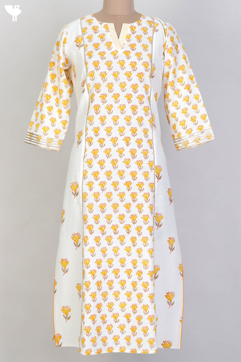 Khaadi Cotton Kurta With Floral Block Print and Gota Embroidery