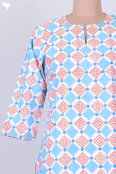 Cambric Cotton KurtaIn Graphic Block Print
