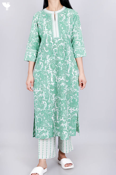 Cambric Cotton Kurta In Paisley Print