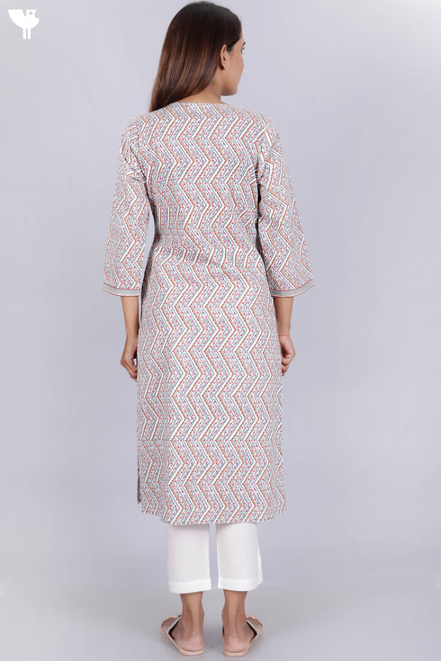 Cambric Cotton Kurta In Graphic Print
