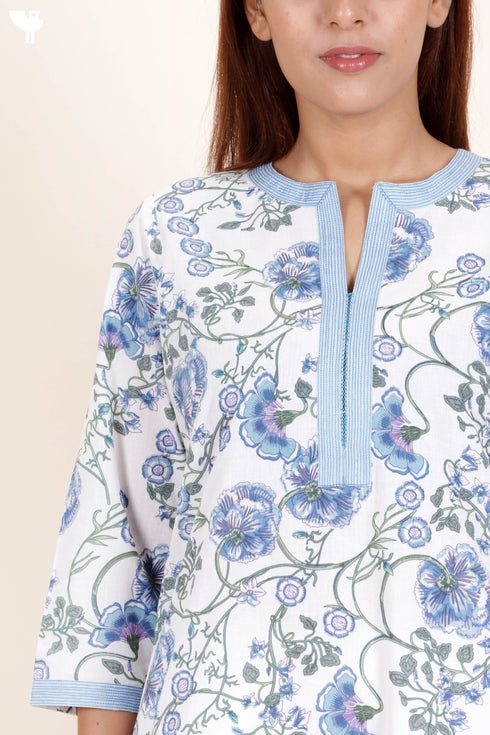 Cambric Cotton KurtaIn Floral Print