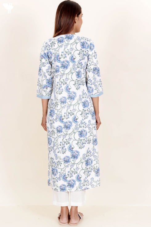 Cambric Cotton KurtaIn Floral Print