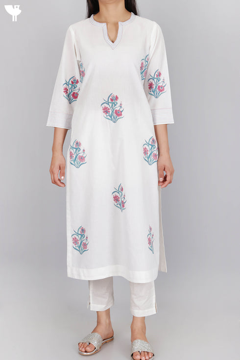 Cambric Cotton Pintuck Kurta With Floral Block Print
