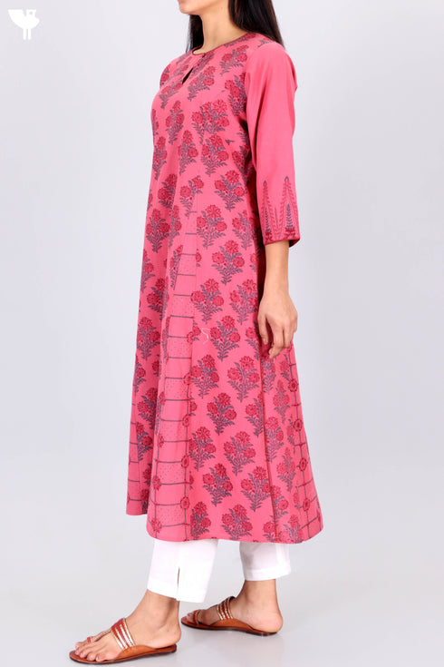 Khaadi Cotton Paneled Kurta With Floral Block Print