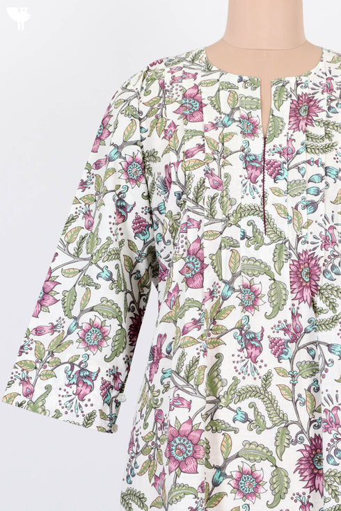 Cambric Cotton Kurta With Pintucks In Floral Print