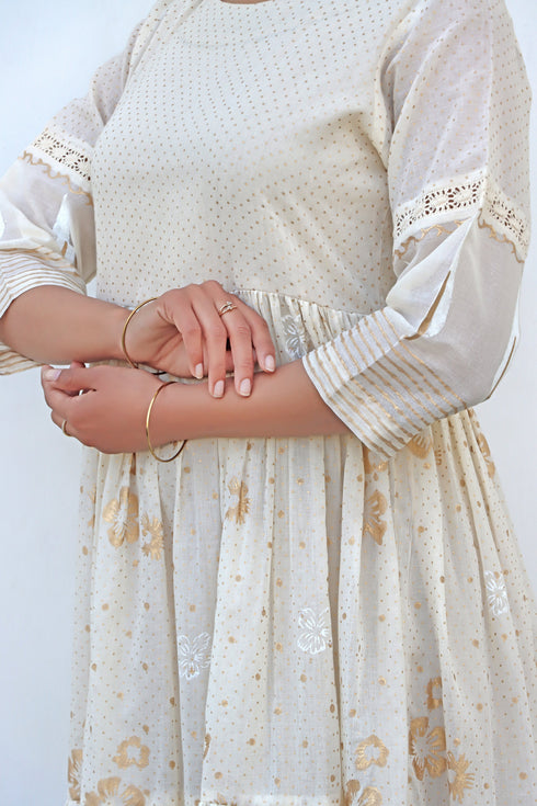Mulmul Cotton Tiered Dress In Gold Block Print